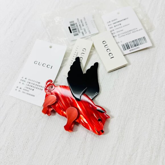 Gucci flying pig brooch - Picture 3 of 3